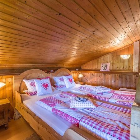 Direkt Zwischen Chiemsee U Alpen Dg ベルナウ・アム・キームゼー エクステリア 写真