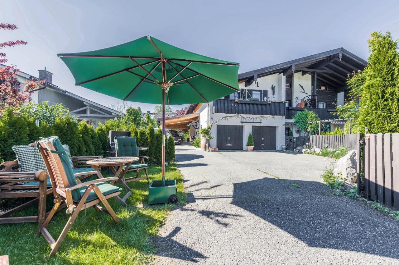 Direkt Zwischen Chiemsee U Alpen Dg ベルナウ・アム・キームゼー エクステリア 写真